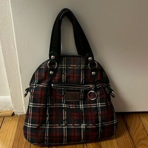 Older poppy. Needs a new strap